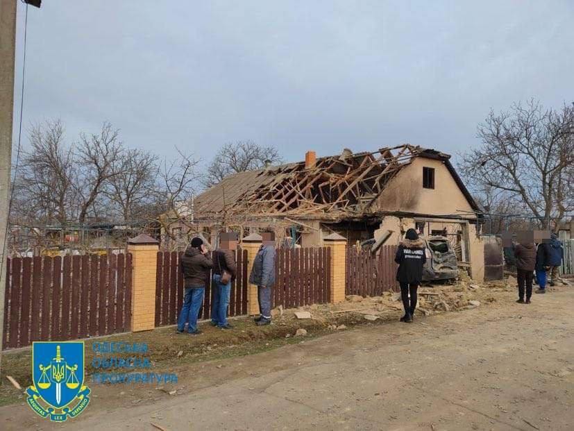 Россияне трижды за ночь атаковали Одессу беспилотниками: есть разрушения, пострадали люди