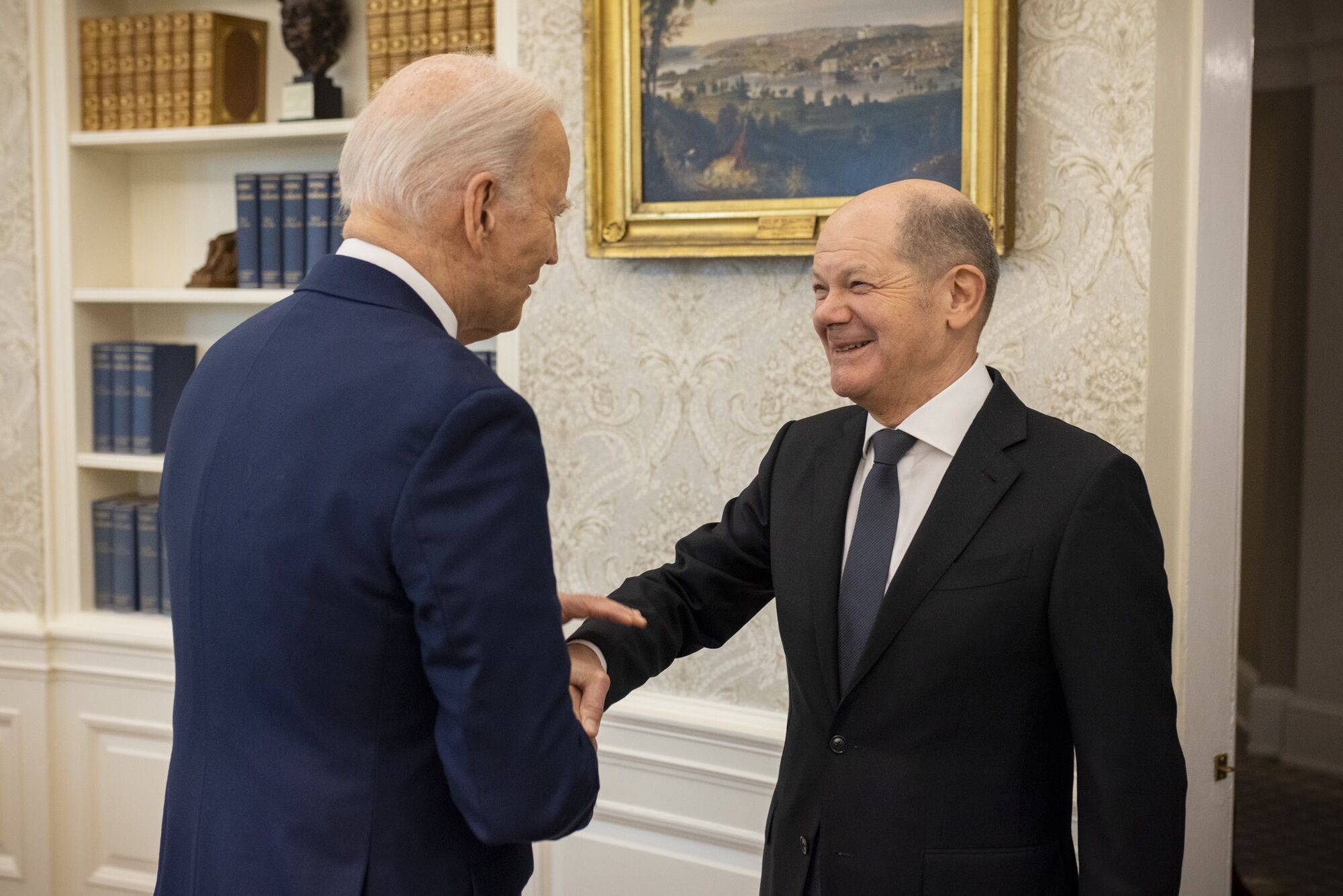 Шольц и Байден провели переговоры в Вашингтоне: говорили об Украине