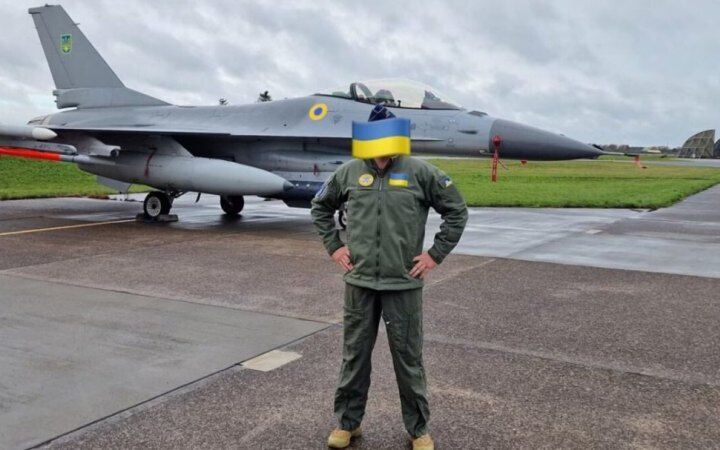 Ігнат: фото F-16 з українськими розпізнавальними знаками змусило росіян понервуватися