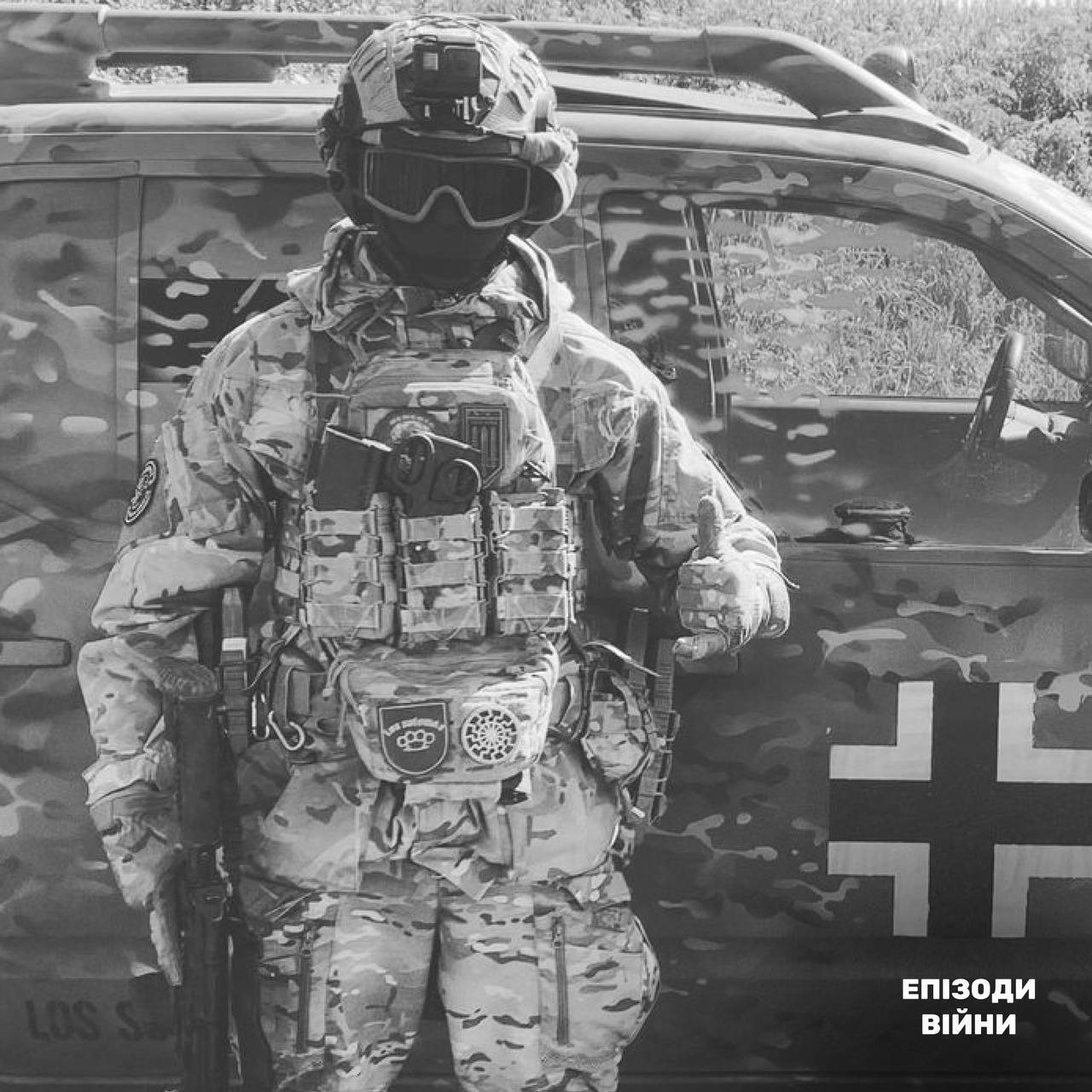 "Не было живого места на теле, но он улыбался": о рискованной эвакуации бойцов 3-й ОШБр под Бахмутом рассказал командир отделения