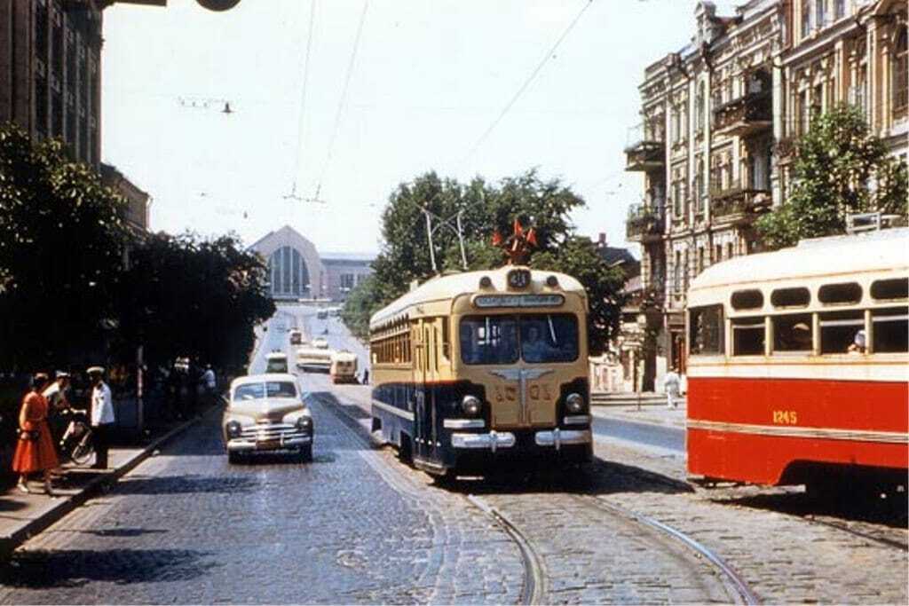 В сети показали, как выглядел излюбленный вид транспорта киевлян 1960–70-х годов. Архивные фото