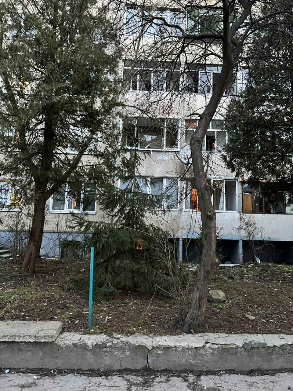 Окупанти вдарили ракетами по Львову: є влучання й постраждалі. Фото