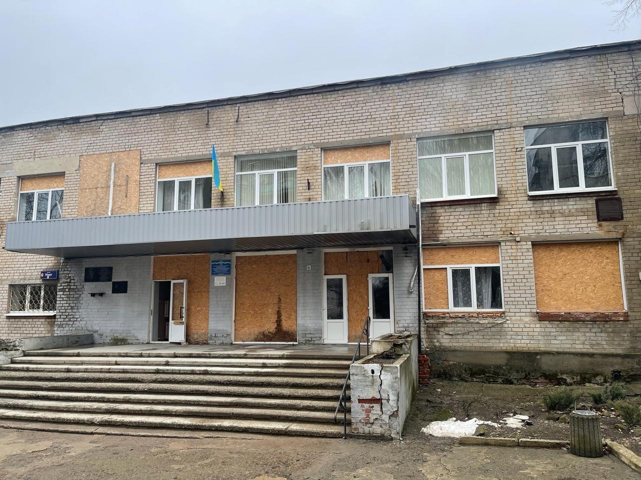 Мешканці МОТГ на Донеччині отримали близько 2 т гумдопомоги від БФ "Вогонь запеклих не пече" та партнерів