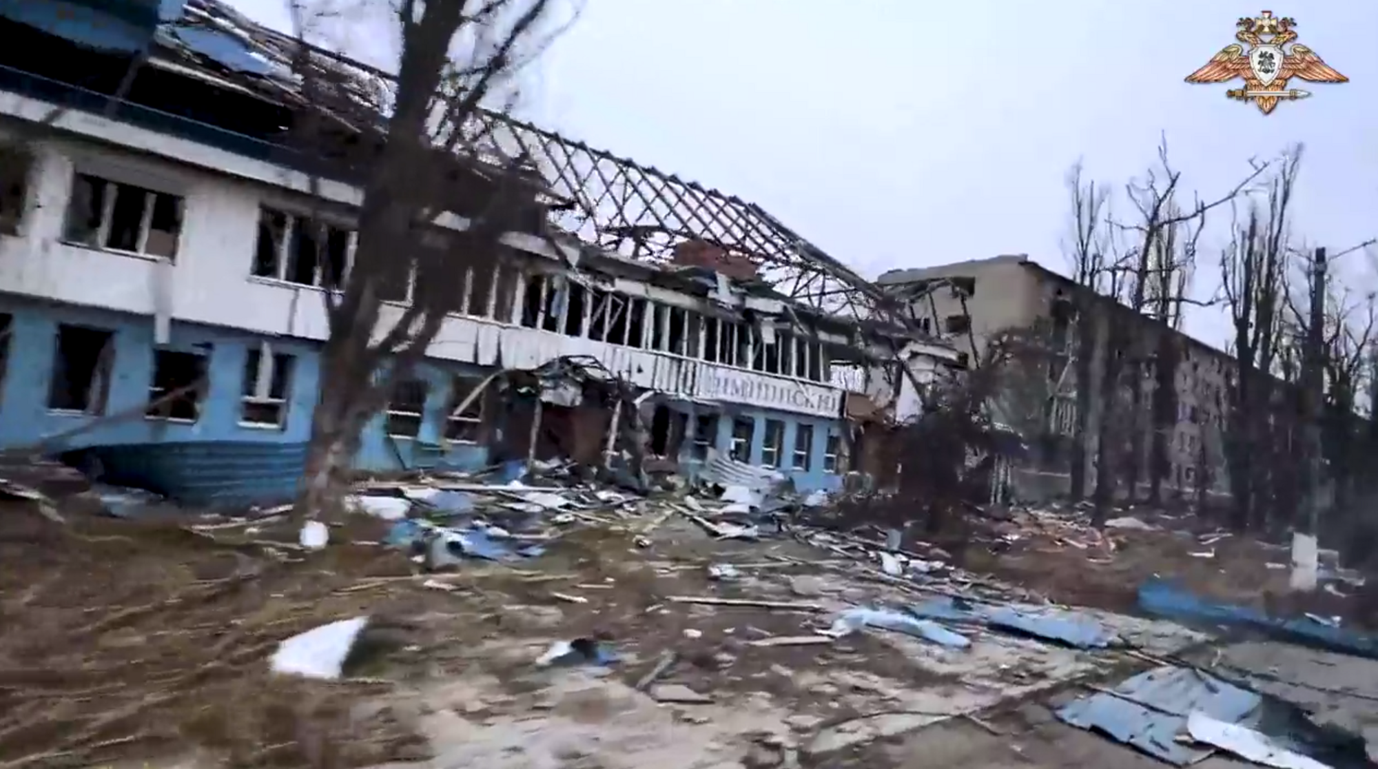 Російські окупанти похвалилися взяттям Авдіївки, показавши зруйноване ними ж місто 
