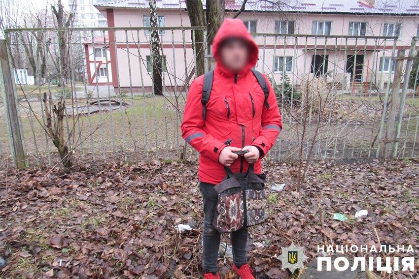 Пограбував 74-річну жінку: у Києві оперативно затримали рецидивіста. Фото