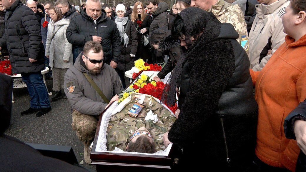 Были неразлучными друзьями и погибли в один день: в Виннице простились с молодыми Героями из бригады "Лють". Фото