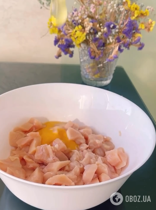 До пюре, макаронів та каші: соковиті рублені котлети з курки для ситного обіду