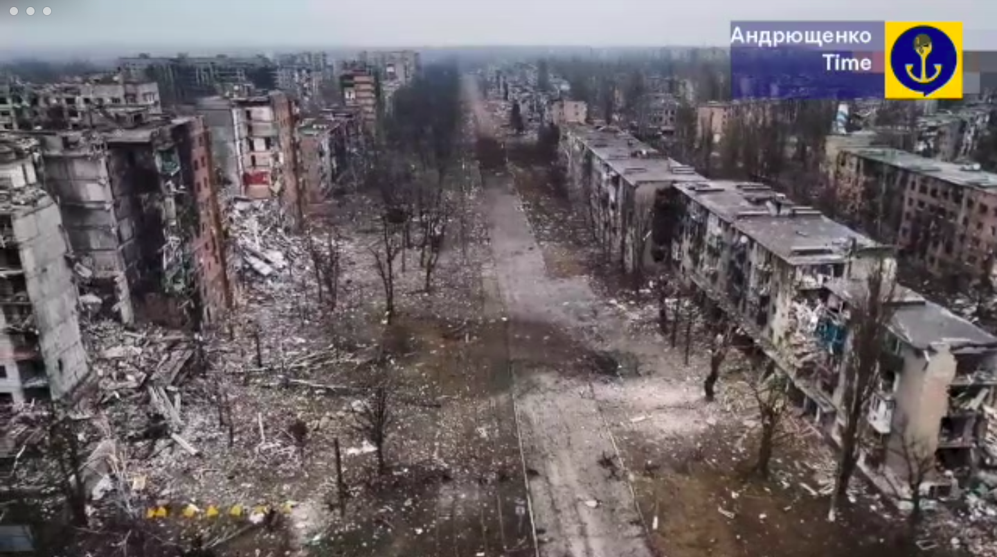 Колаборант з Авдіївки подякував РФ за знищення міста: у мережі сплив компромат на нього. Відео
