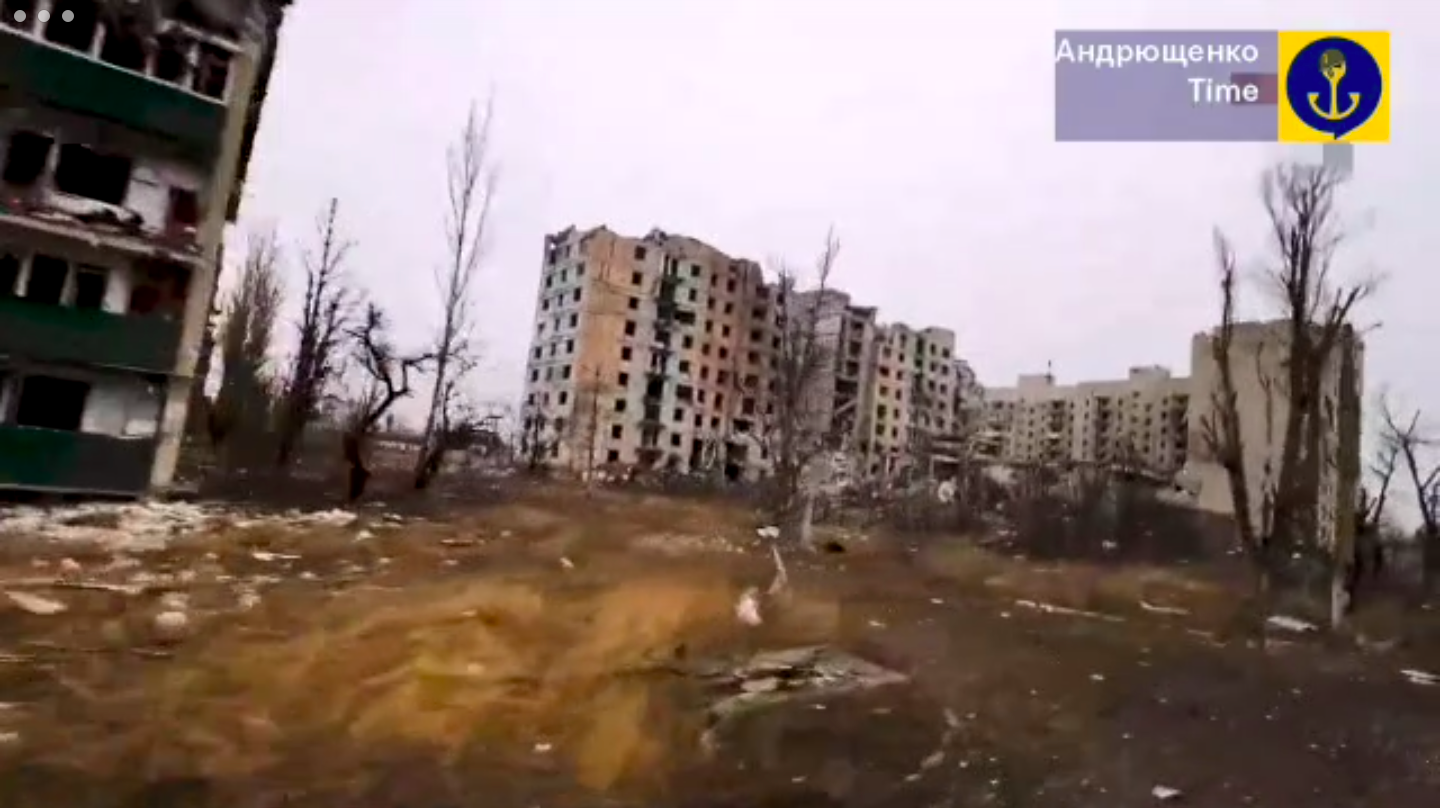 Коллаборант из Авдеевки поблагодарил РФ за уничтожение города: в сети всплыл компромат на него. Видео