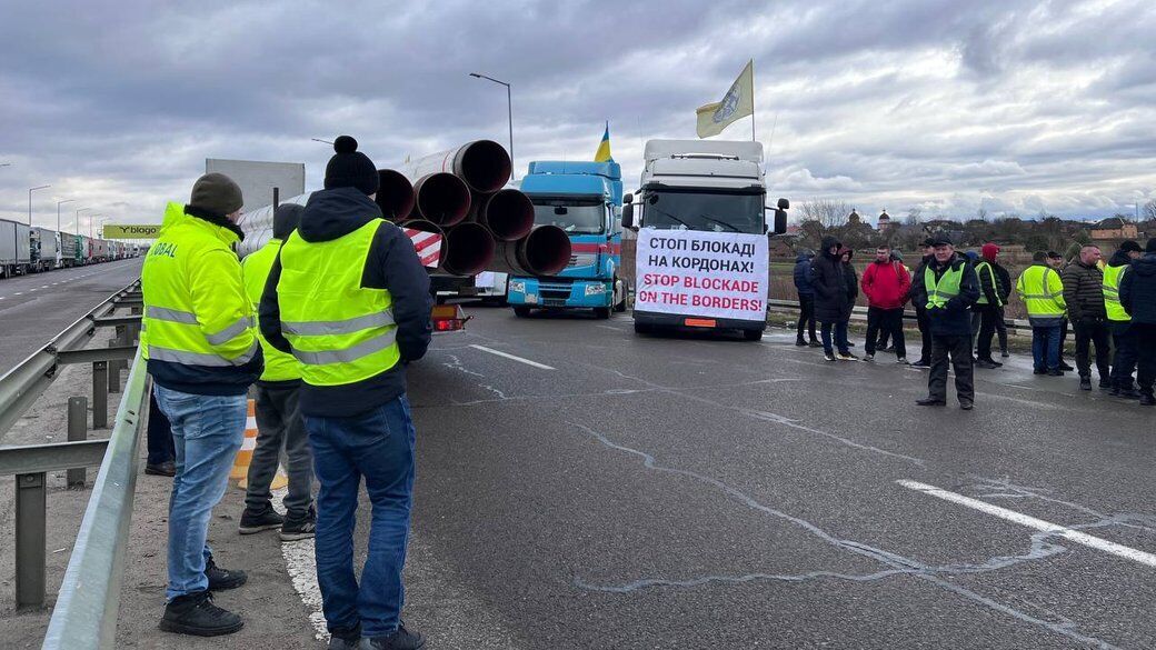 Акция протеста украинских перевозчиков на границе.