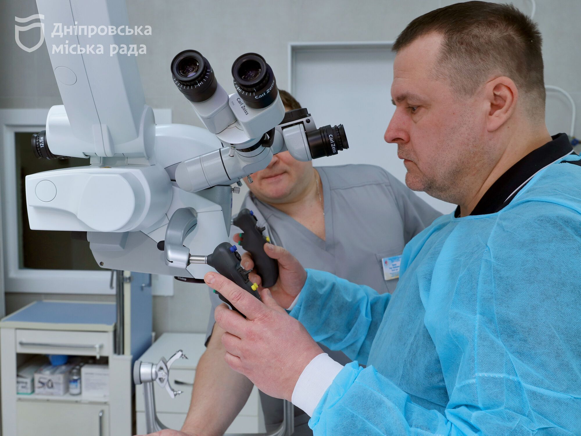 Складні операції та сучасне обладнання: у 4-й міській лікарні Дніпра відкрили нейрохірургічне відділення