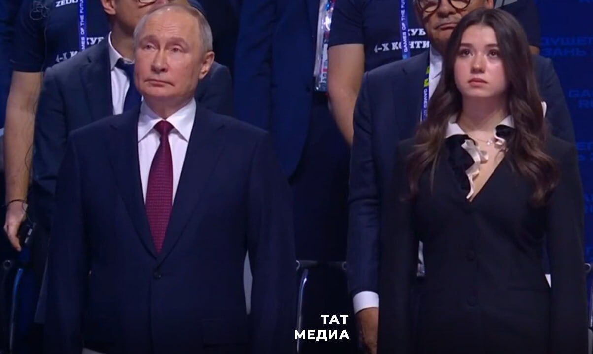 "Заміна Кабаєвій?" Путін з'явився на відкритті турніру вперше зі своєю "новою коханкою". Фото