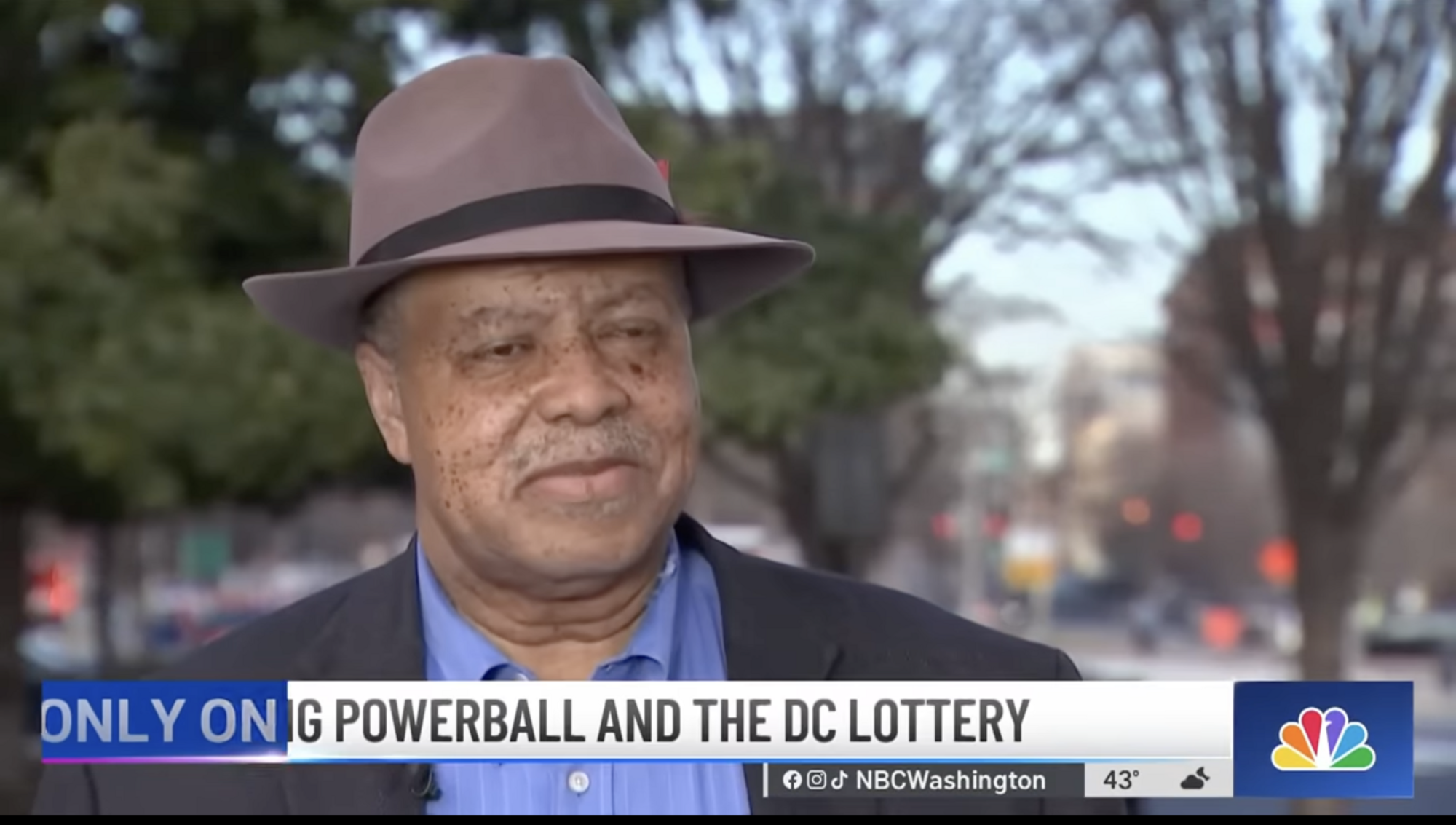 Мужчина, выигравший в лотерею 340 миллионов долларов, не смог получить деньги из-за ужасной ошибки. Что случилось