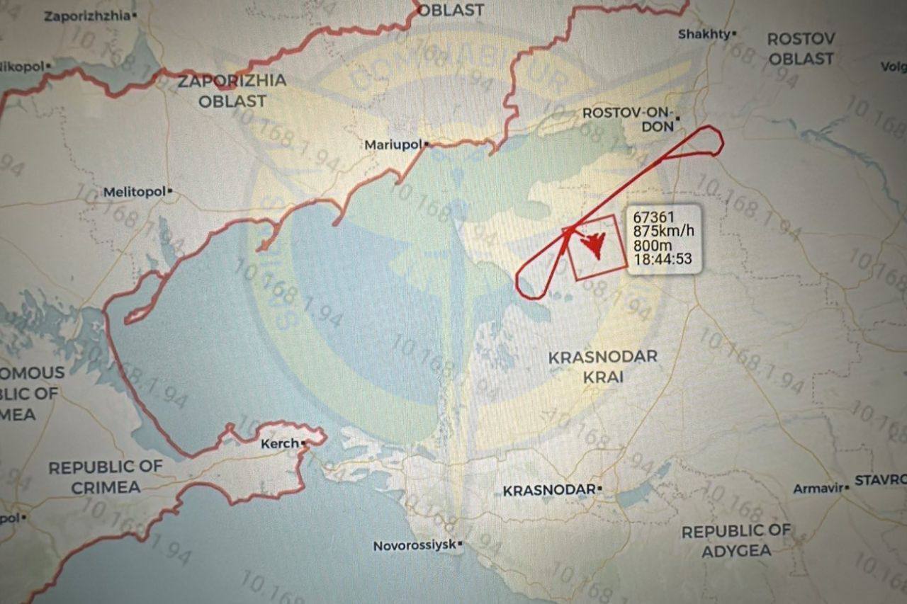 В районе Азовского моря сбили российский самолет А-50У: подробности. Видео
