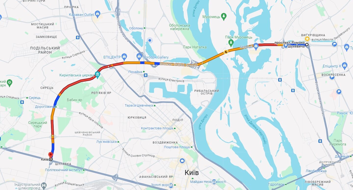 В Киеве на дорогах образовались утренние пробки: где не проехать. Карта