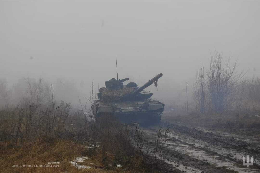 Ворог продовжує наступати на Авдіївському напрямку: ЗСУ відбили 11 штурмів армії РФ – Генштаб