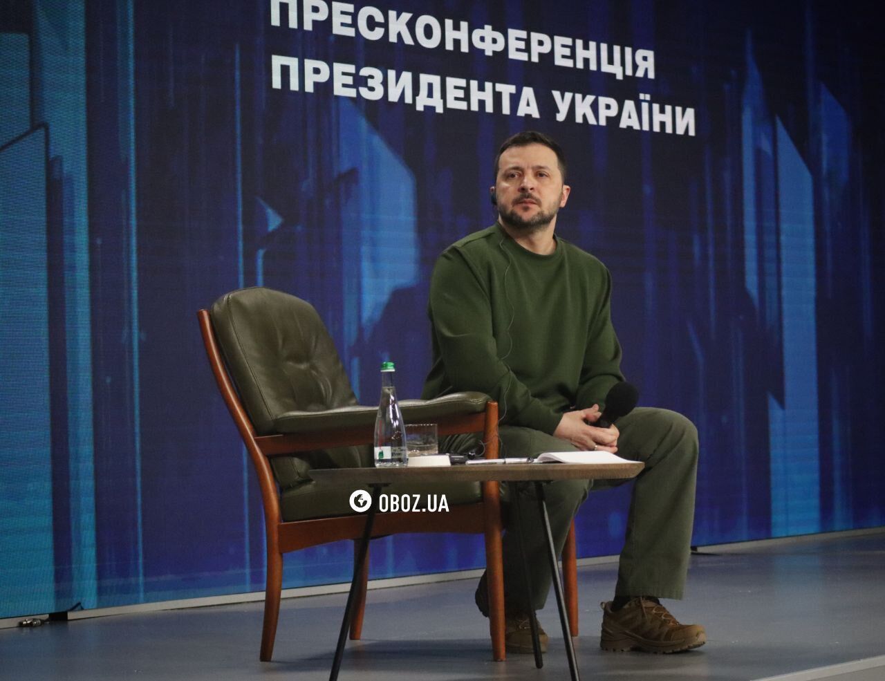 Зеленский пообщался с представителями СМИ