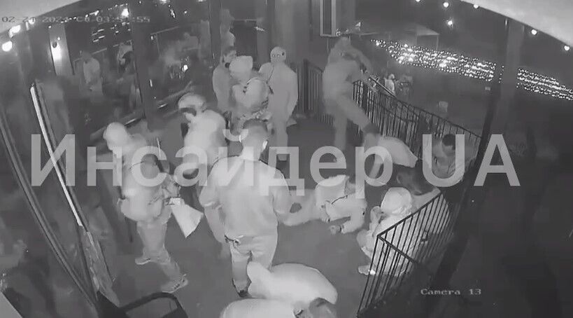 Российские военные устроили стрельбу и бойню в кафе в оккупированном Крыму: как их наказали. Фото и видео