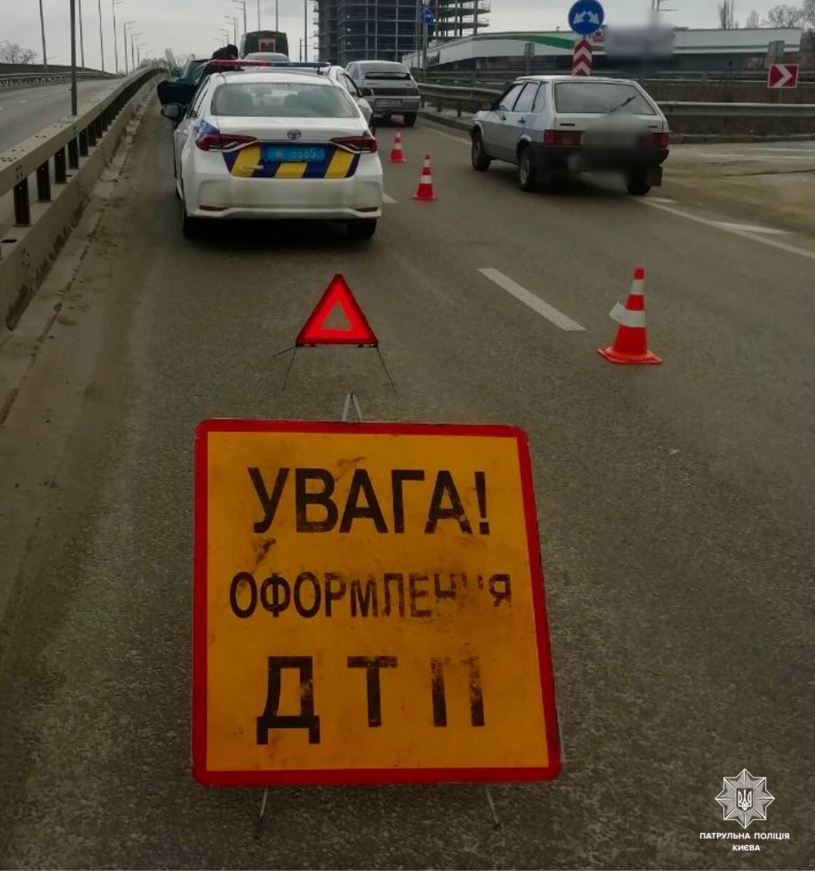 В Киеве произошла авария с участием шести автомобилей. Видео и подробности