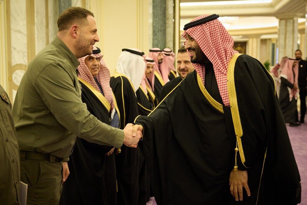 Зеленський прибув до Саудівської Аравії: деталі візиту. Фото і відео