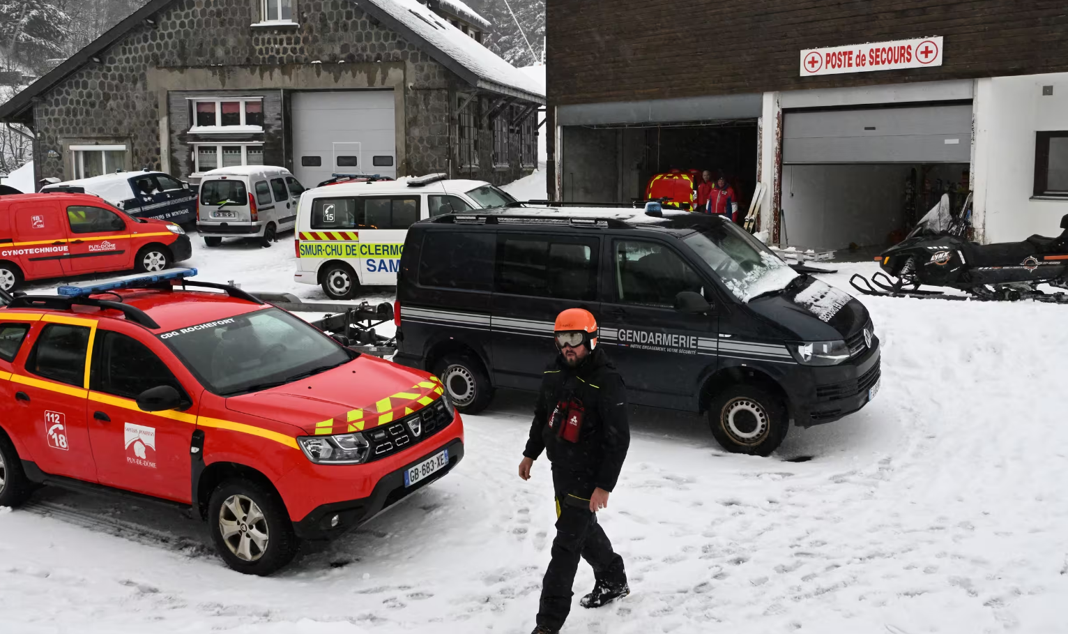 У Франції снігова лавина накрила альпіністів: чотири людини загинули, ще три постраждали 
