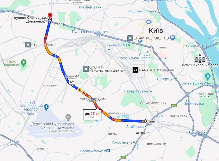 У Києві на дорогах утворилися ранкові затори: де ускладнено рух авто. Карта