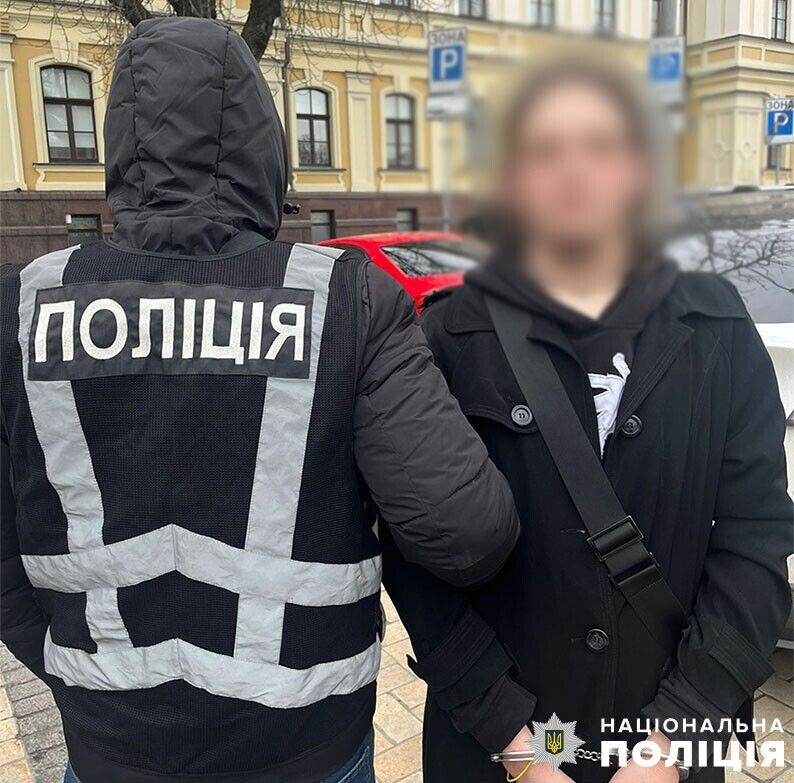 Грам кокаїну за $200: у Києві на гарячому затримали наркобізнесмена. Фото