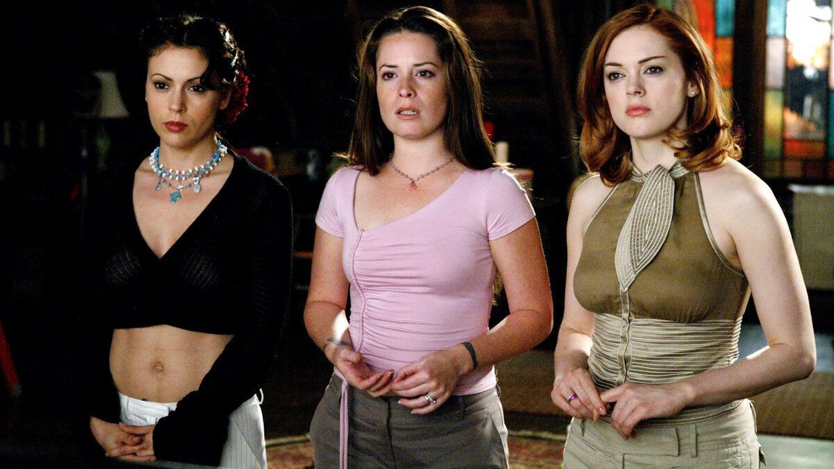 От "Альфа" до "Беверли-Хиллз, 90210": 10 культовых сериалов, которые смотрела почти вся молодежь 90-х