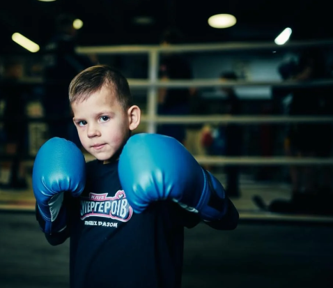 В SpartaBox при поддержке Favbet Foundation стартовал набор детей на бесплатные секции бокса и борьбы