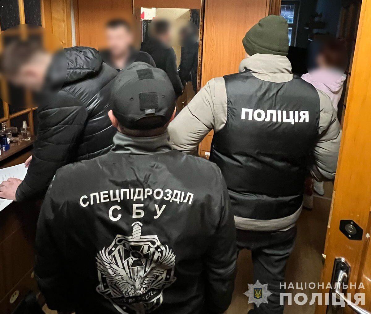 Українські правоохоронці затримали фальшивомонетників за збут підробленої "валюти"