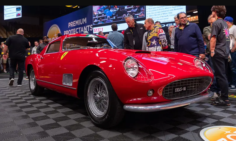 Топ-10 найдорожчих авто, проданих на аукціоні в США: Ferrari 1963 року пішла за $17,7 млн. Фото