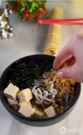 Мисо-суп за 5 минут: быстрый рецепт любимого восточного блюда