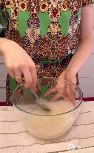 Як приготувати смачні оладки без молока чи кефіру: простий рецепт на воді