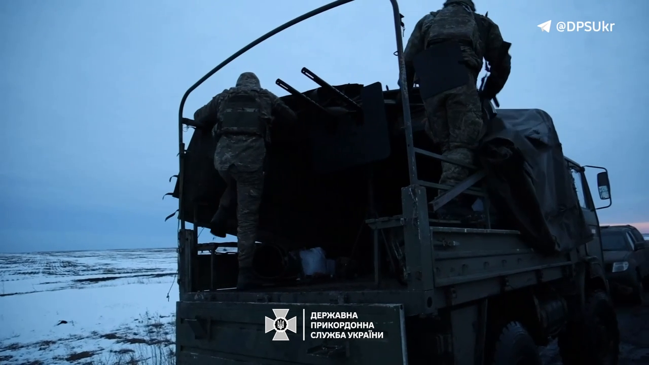 Работают день и ночь: охотники на "Шахедов" рассказали, как отрабатывают по вражеским дронам. Видео
