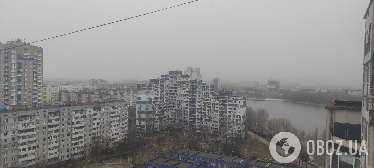 Синоптики не прогнозировали: в Киеве неожиданно пошел снег. Фото и видео