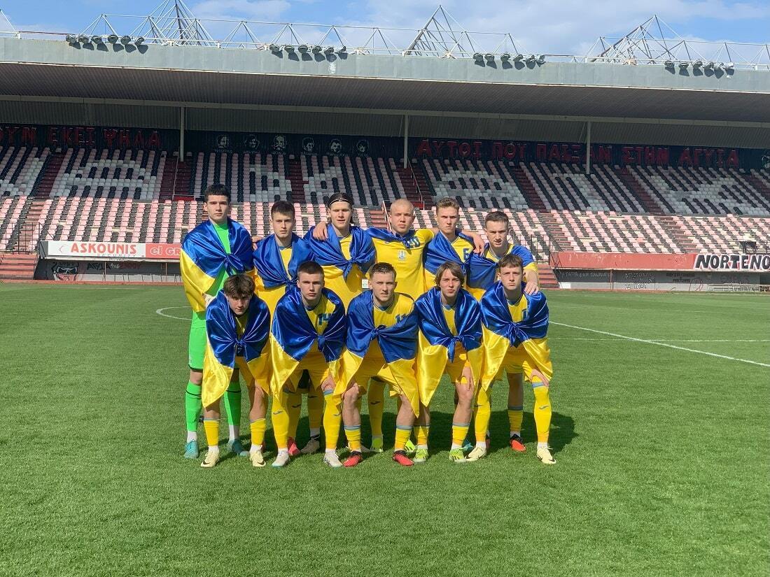 Збірна України з футболу з розгромною перемогою вперше за 7 років пробилася на чемпіонат Європи U-17
