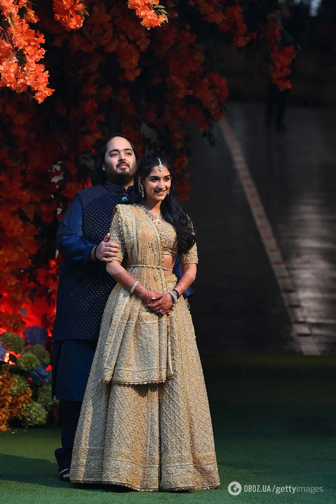 Син найбагатшої людини Індії, статки якого оцінюють у 118 мільярдів доларів, одружується. Чого чекати від "весілля року"