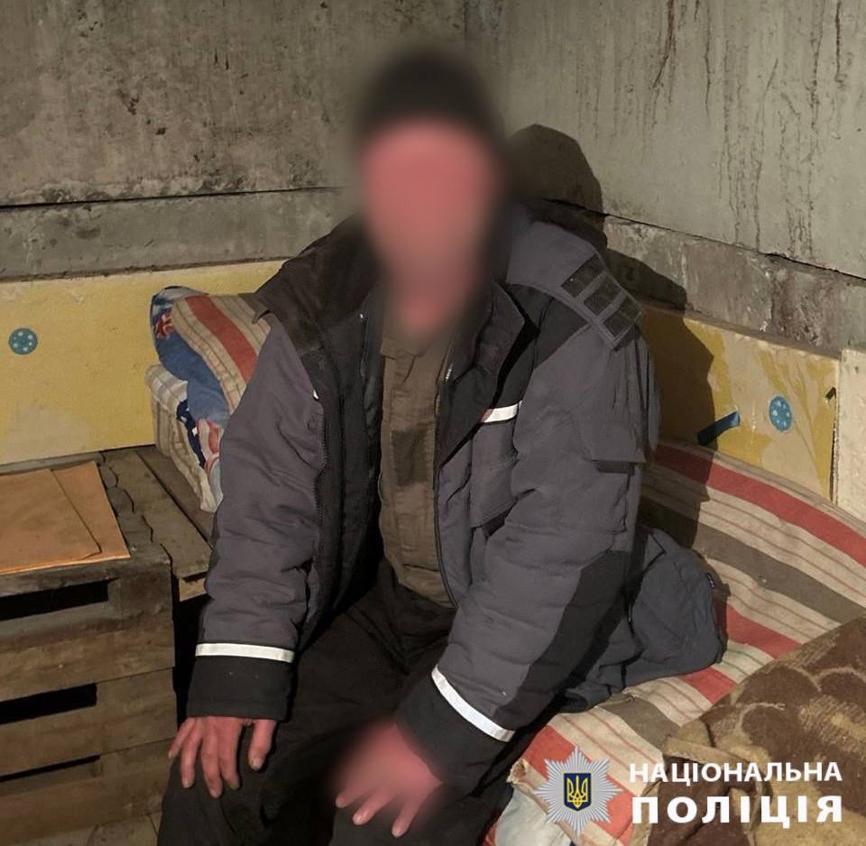 На Київщині чоловік вбив нового знайомого, а тіло закопав на колишніх позиціях окупантів. Фото і подробиці