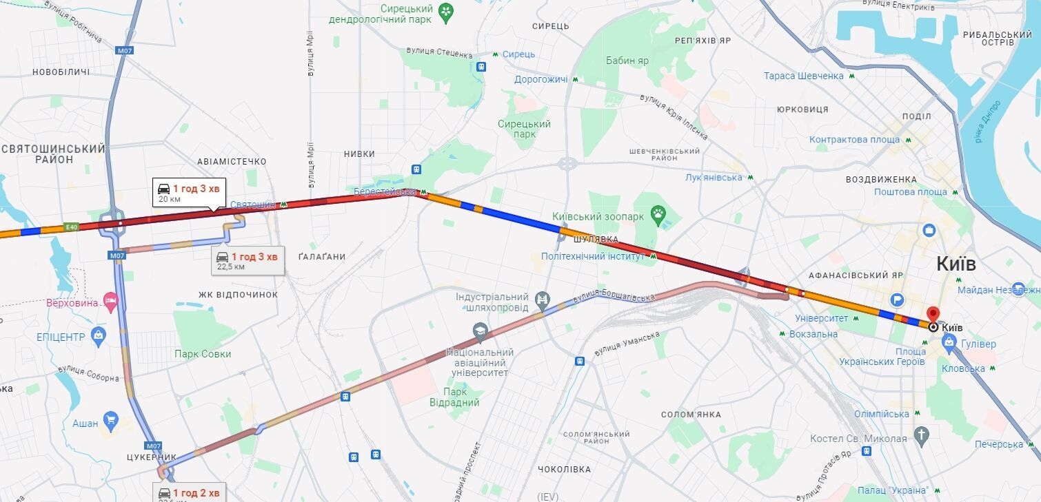Киев сковали утренние пробки: где затруднено движение авто. Карта