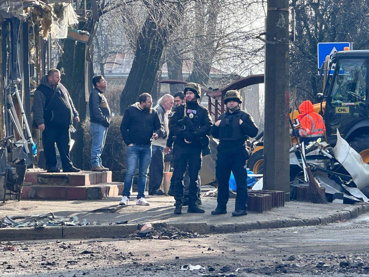 Число пострадавших в результате атаки РФ на Киев возросло до 13 человек, среди раненых – ребенок. Фото и все подробности