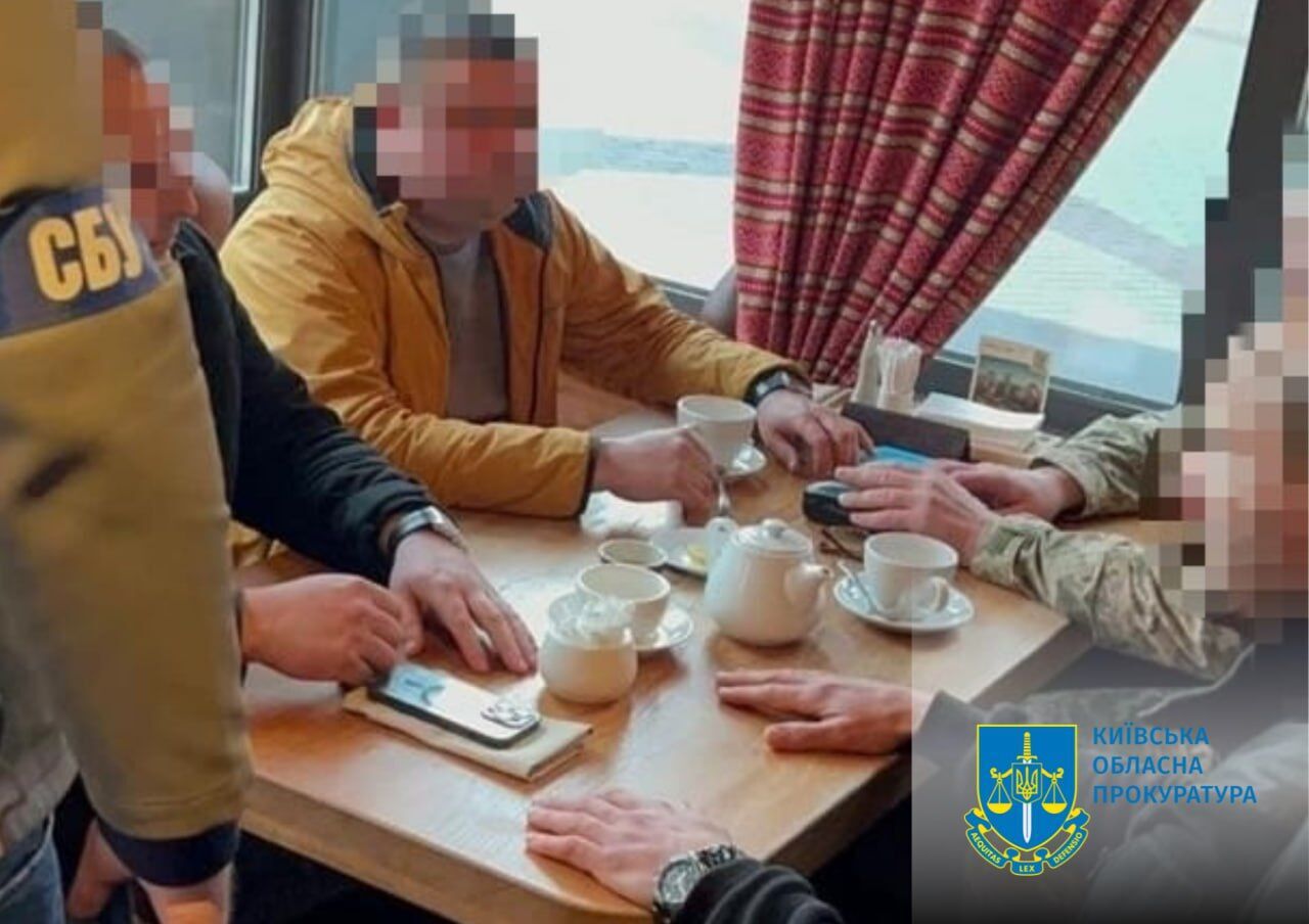 Облагали данью местных предпринимателей: в Киевской области задержали банду вымогателей. Фото