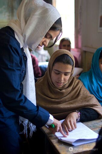В Афганистане более 1 миллиона девочек не допустили к учебе. Это единственная страна в мире с такими ограничениями