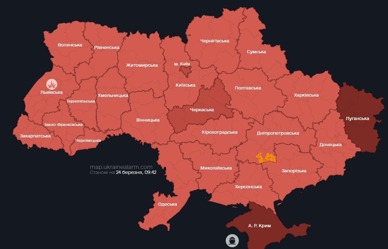 По всій Україні оголошували повторну повітряну тривогу: на заході знову чули вибухи