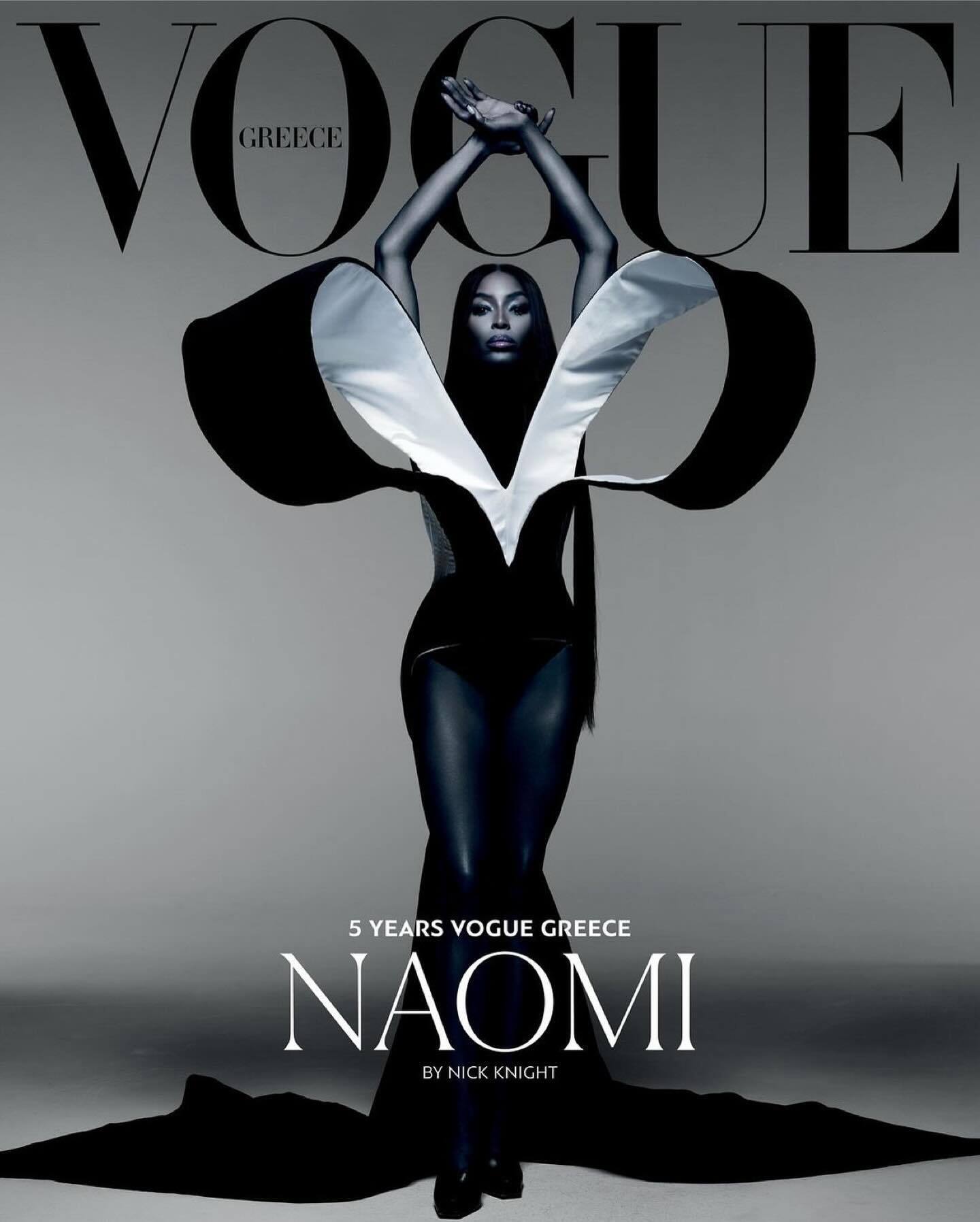 53-летняя Наоми Кэмпбелл снялась для Vogue в откровенных образах. Фото