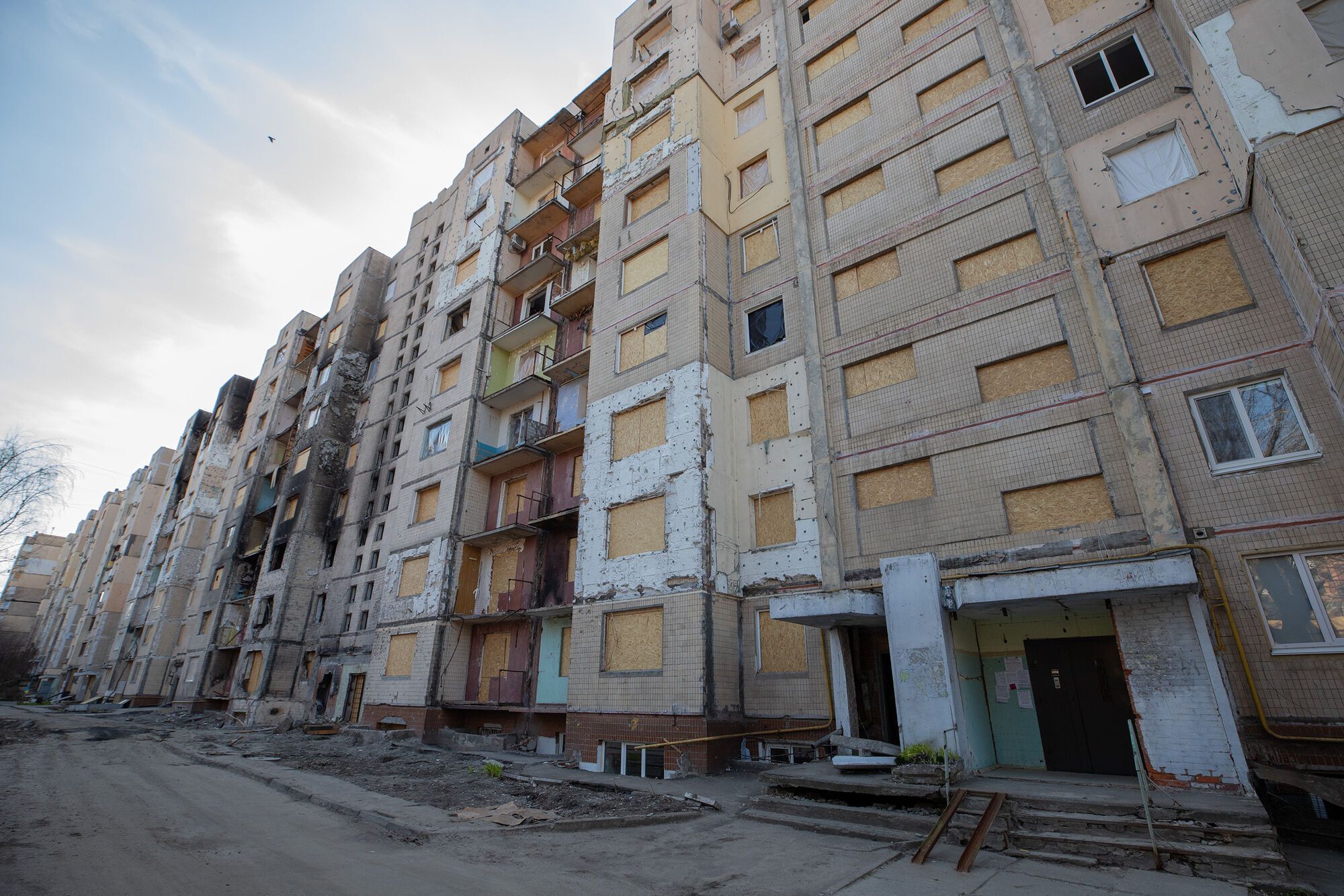 Поврежденный в Соломенском районе Киева дом восстановят в первую очередь: в КГГА рассказали подробности