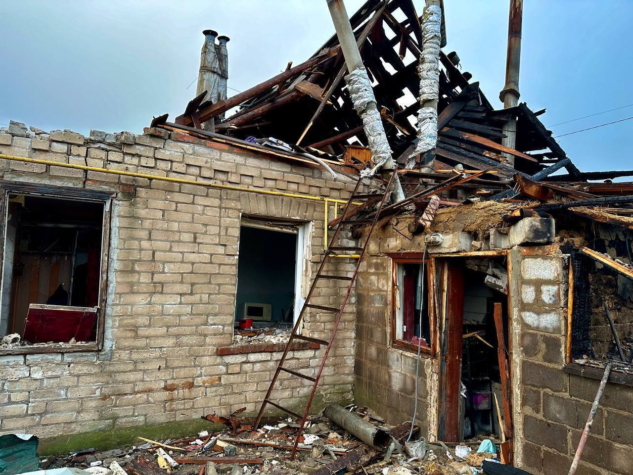 Войска РФ ударили дронами по Запорожью: есть пострадавшие. Фото и видео