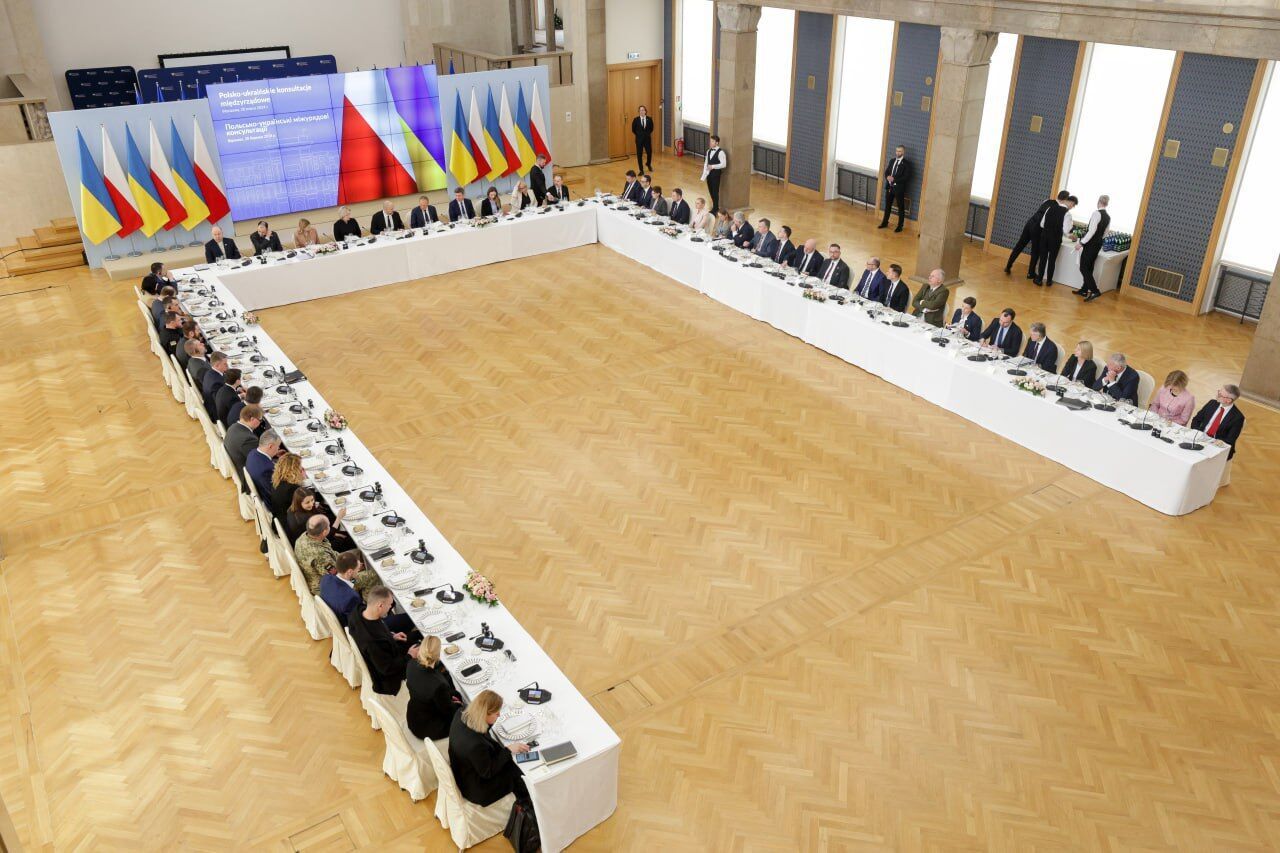 Україна та Польща провели переговори на рівні прем'єр-міністрів