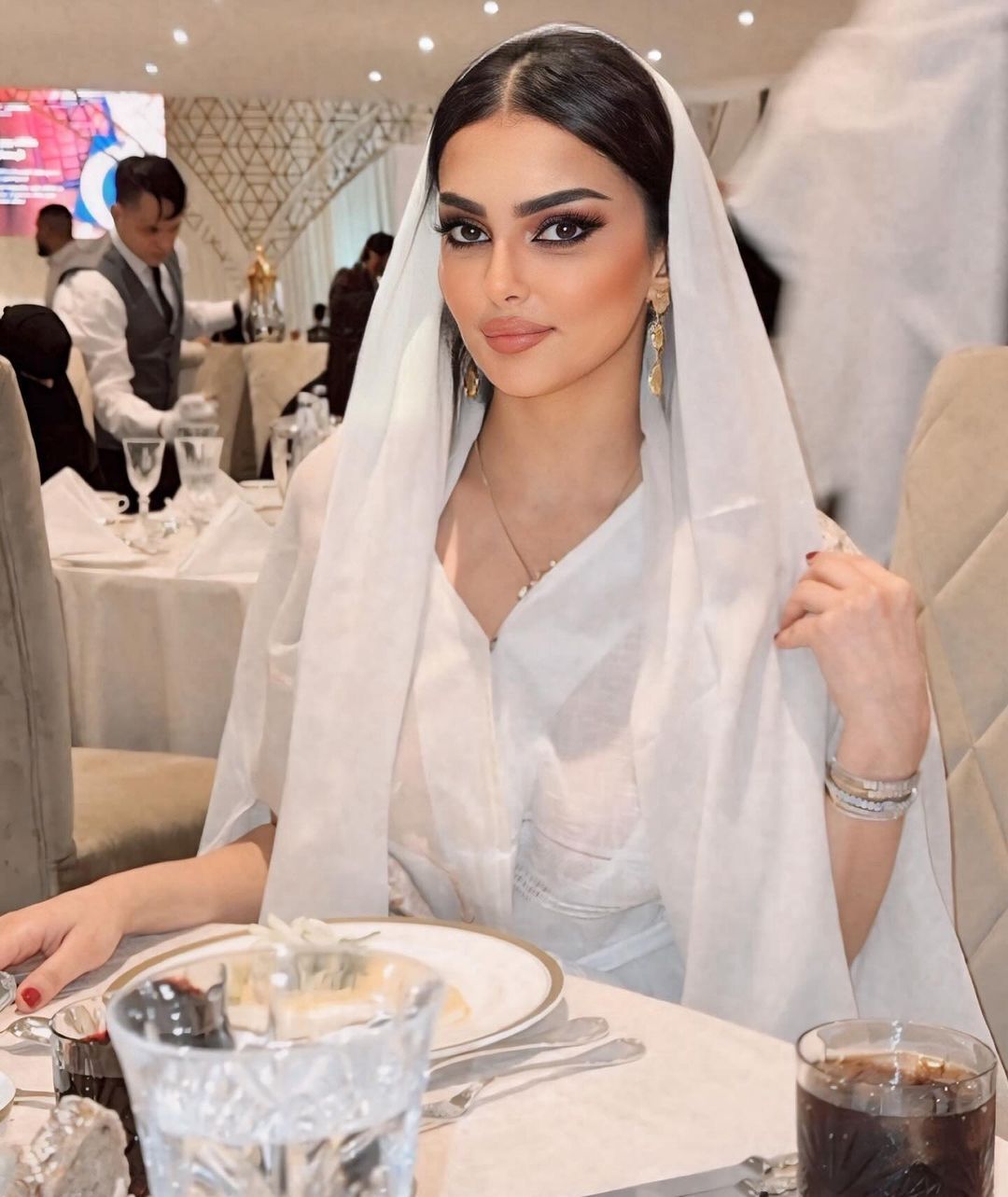Саудівська Аравія вперше відправить учасницю на конкурс "Міс Всесвіт": який вигляд має 27-річна Румі Аль-Кахтані. Фото