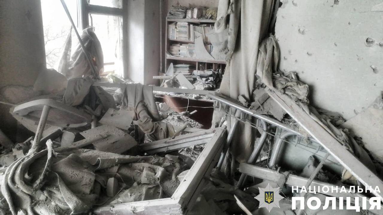 На Херсонщине оккупанты ударили по жилым кварталам: есть погибший и раненые. Фото