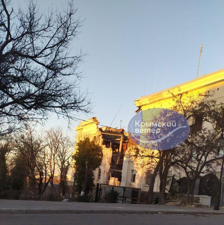 Появились свежие фото штаба ЧФ РФ в Севастополе спустя пять месяцев после ракетного удара Украины